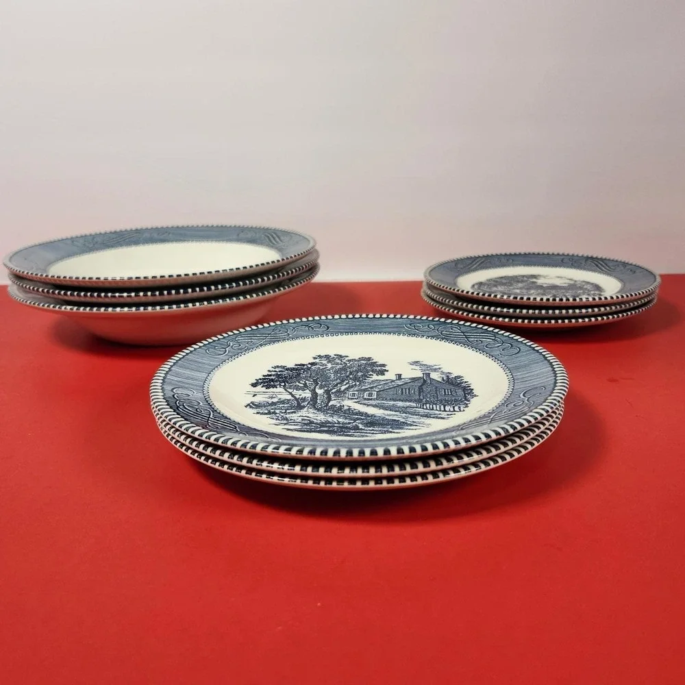 Royal‎ China Currier and Ives Blue White Plates Soup Bowls 12pcs Set Made in USA